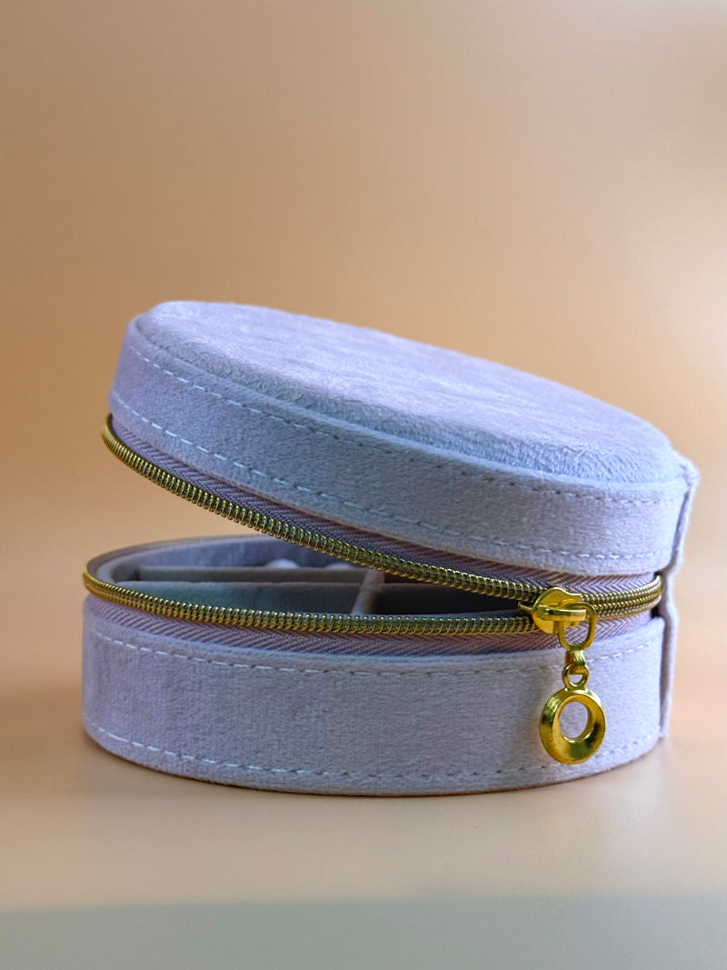 Iconic Betty Jewelry Box