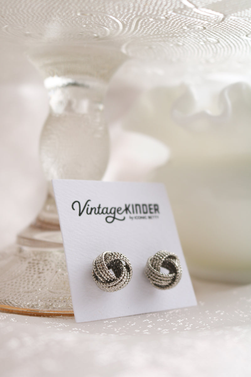 Vintage Kinder Earrings