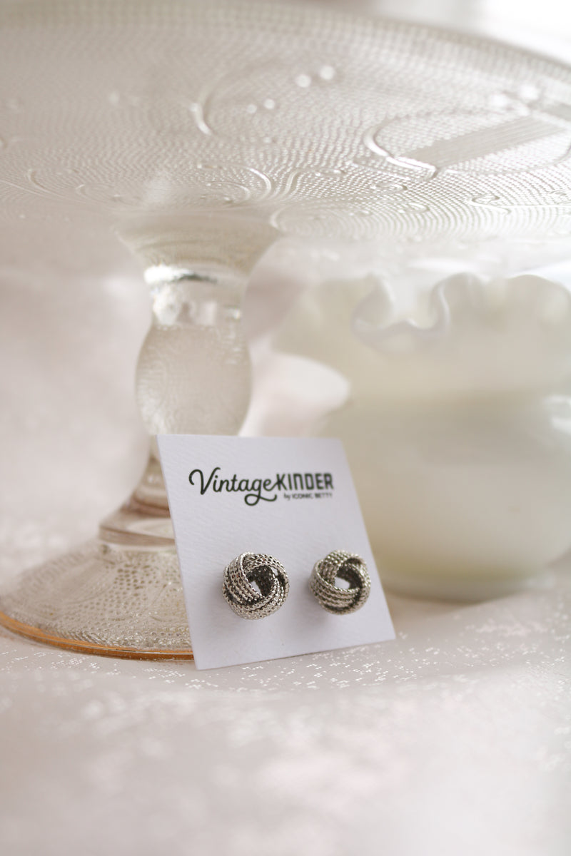 Vintage Kinder Earrings