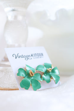 Vintage Kinder Earrings