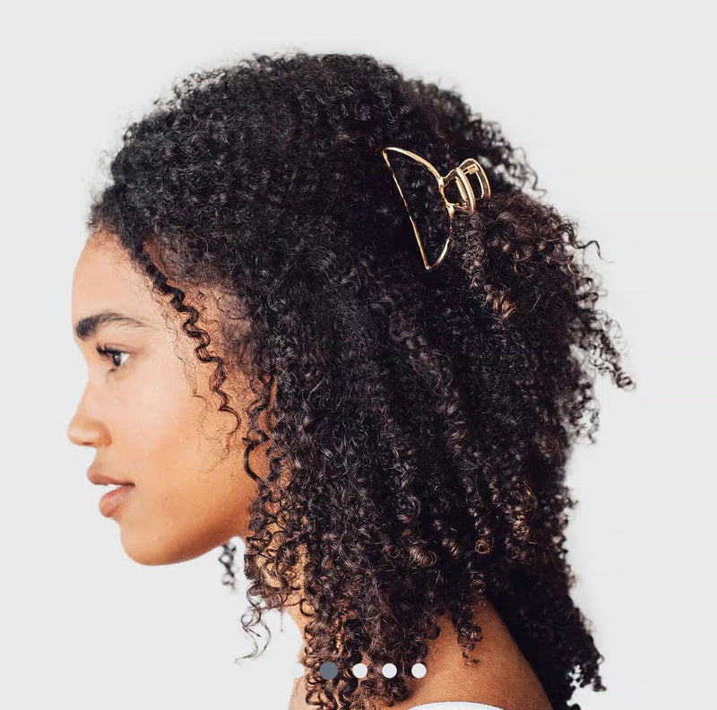Kitsch, Gold Claw Clip