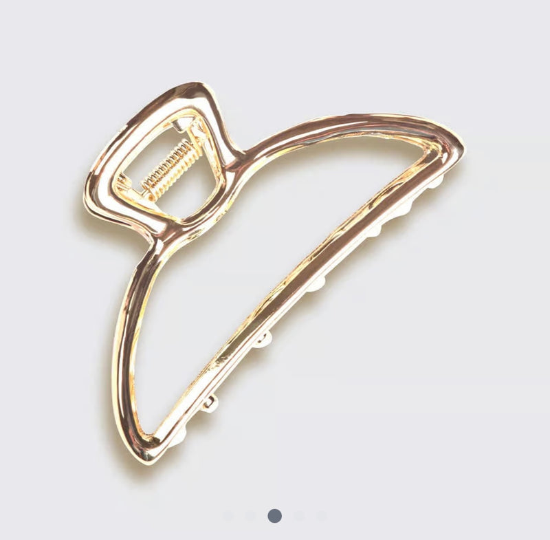 Kitsch, Gold Claw Clip