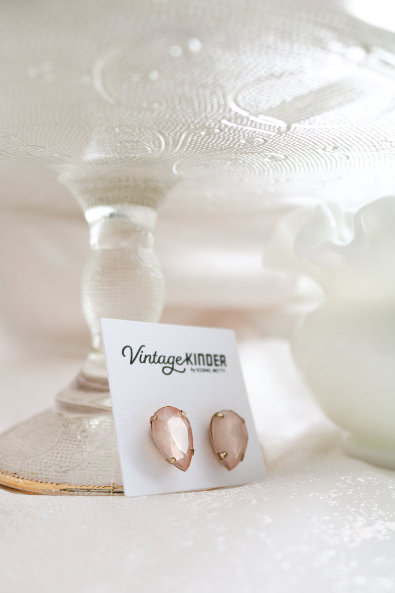 Vintage Kinder Earrings.