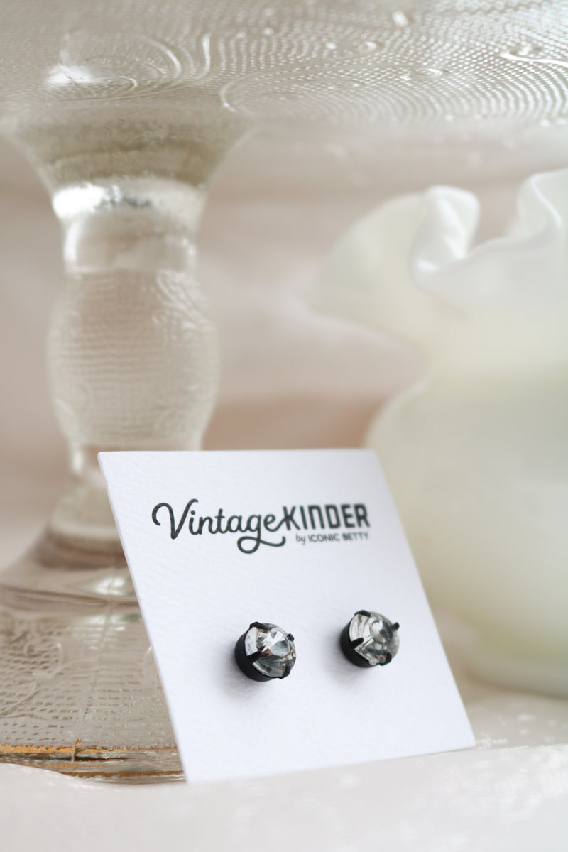 Vintage Kinder Earrings.