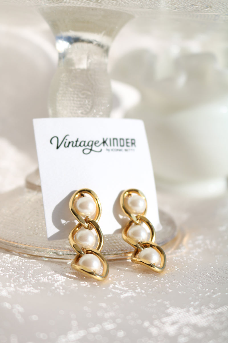 Vintage Kinder Earrings.