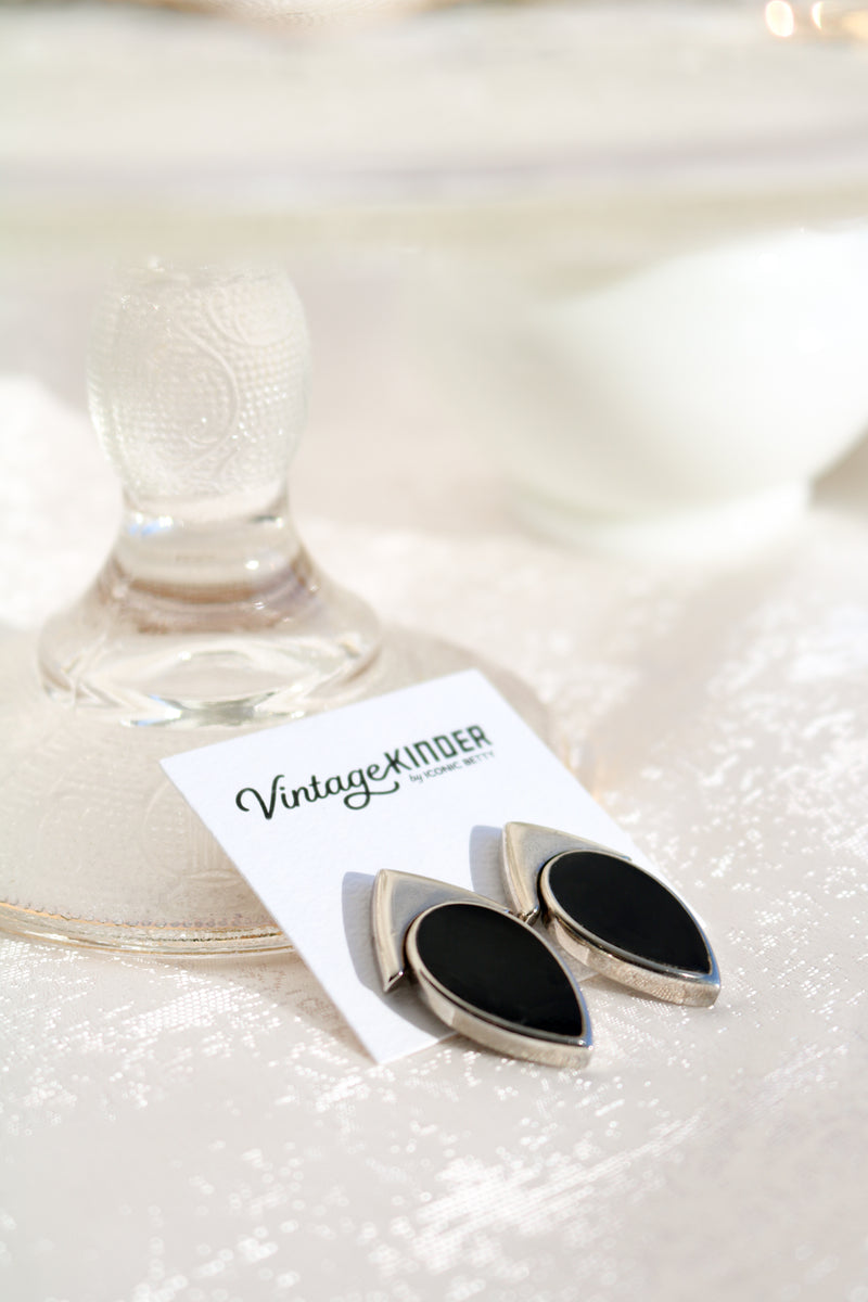 Vintage Kinder Earrings.