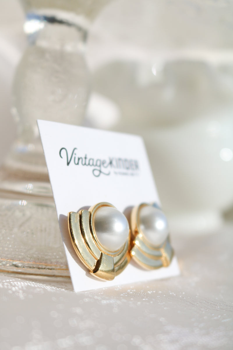 Vintage Kinder Earrings.