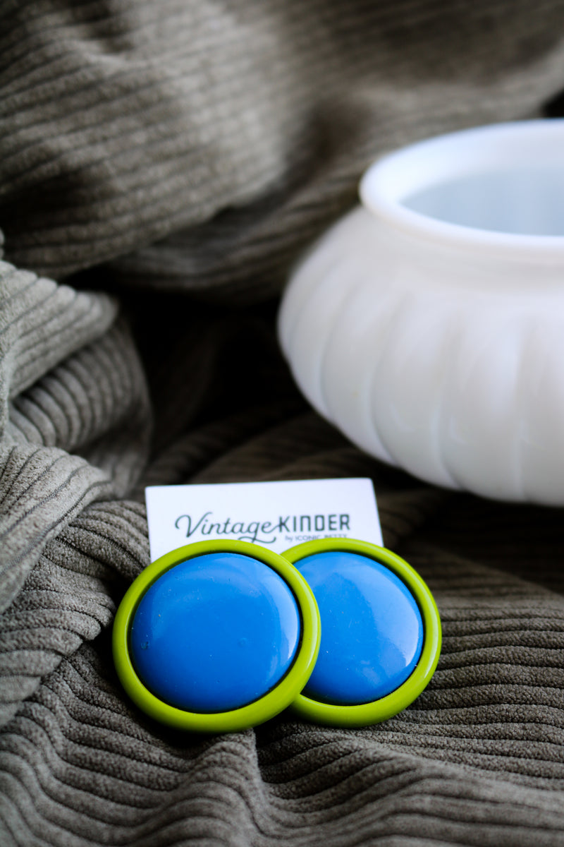 Vintage Kinder Bold Earrings.