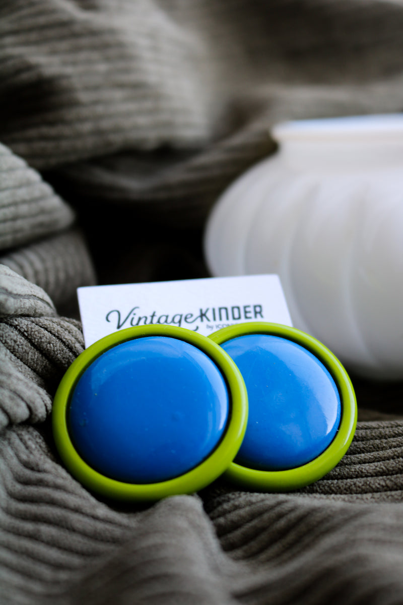 Vintage Kinder Bold Earrings.