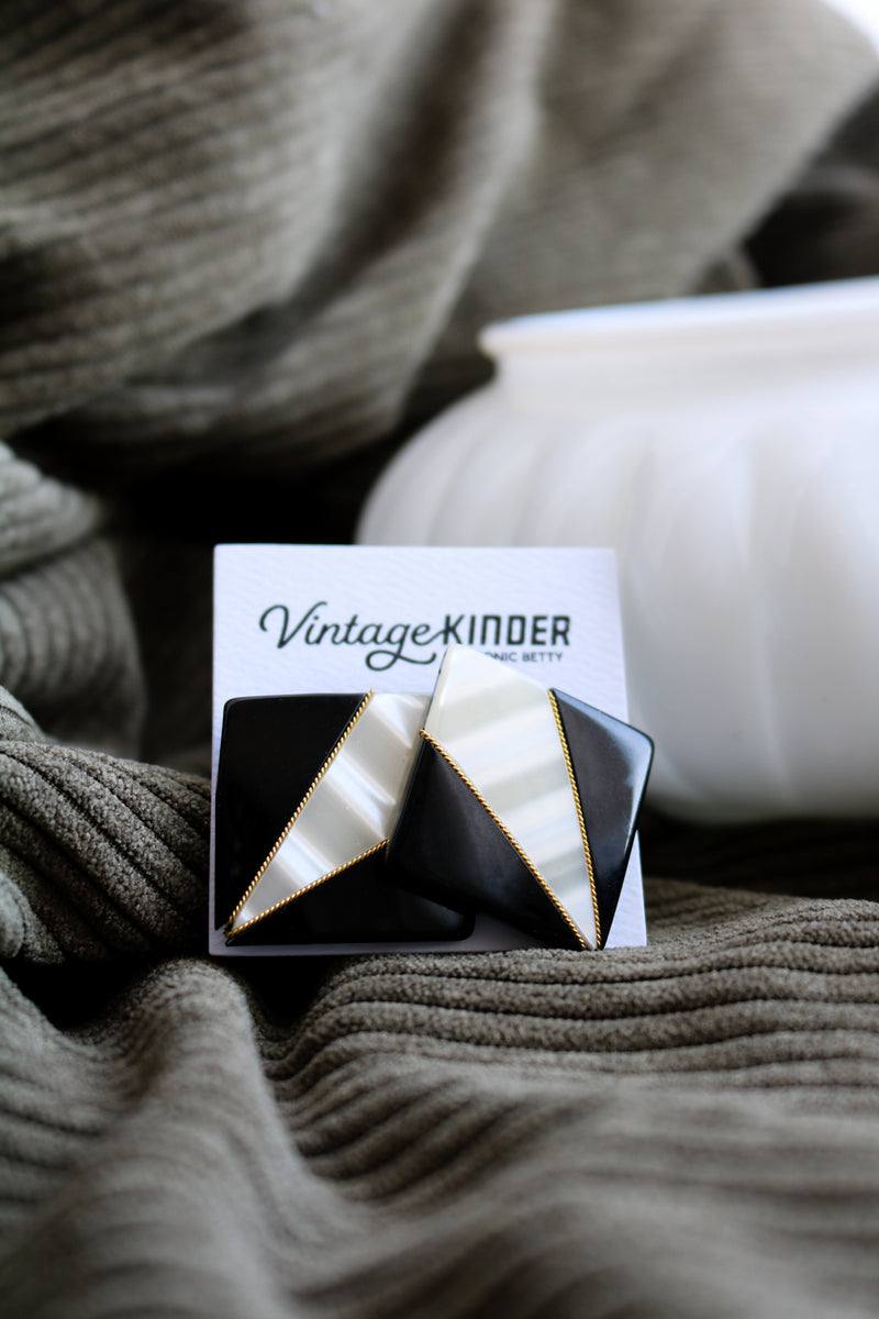 Vintage Kinder Bold Earrings.