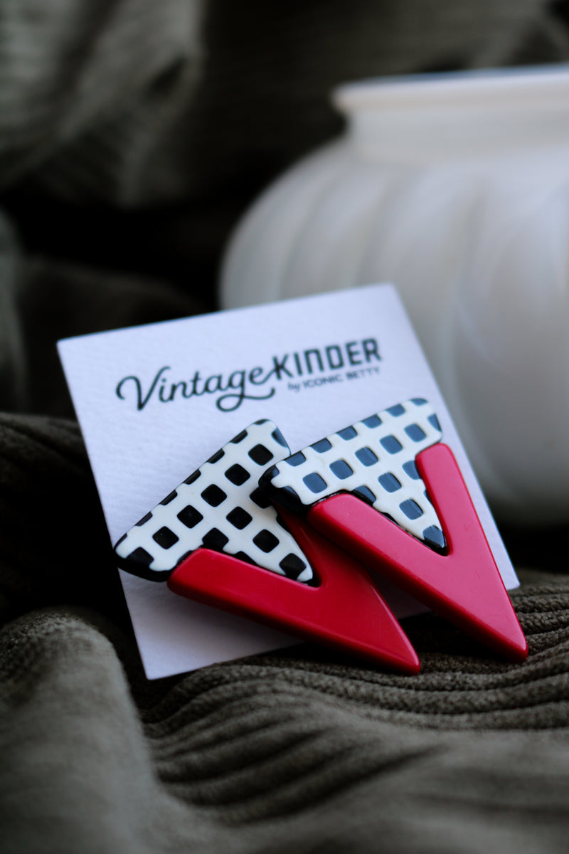 Vintage Kinder Bold Earrings.
